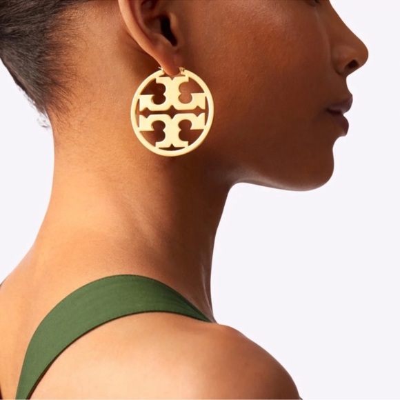 TORY BURCH • Gold Miller Logo Large Statement Hoop Earrings - Picture 8 of 9